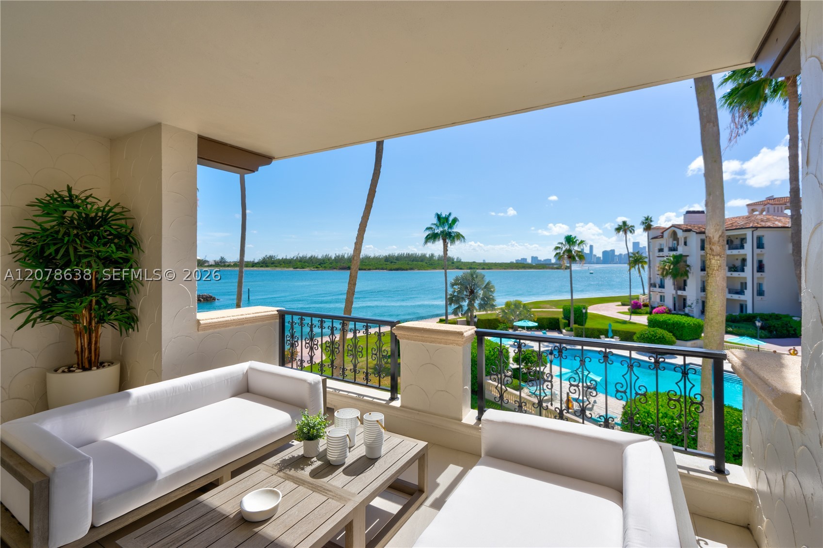 Miami Beach photo 4