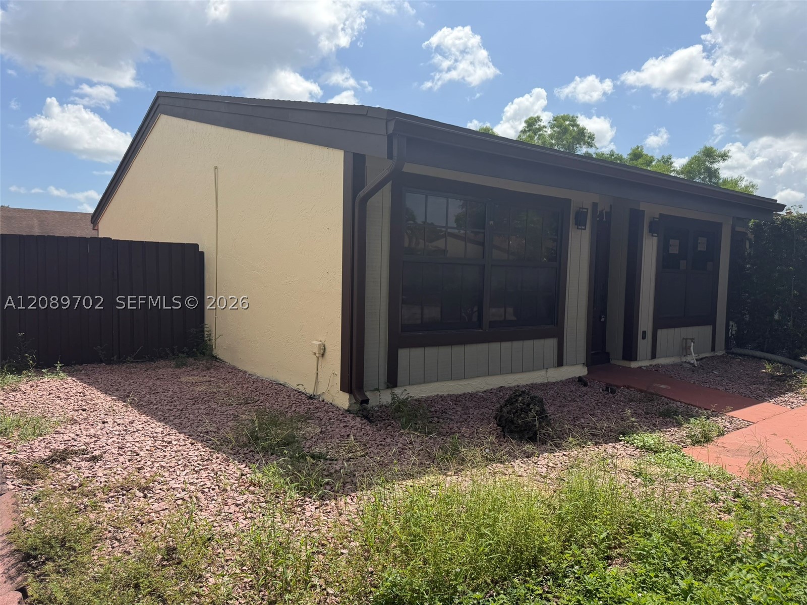 Pembroke Pines photo 3