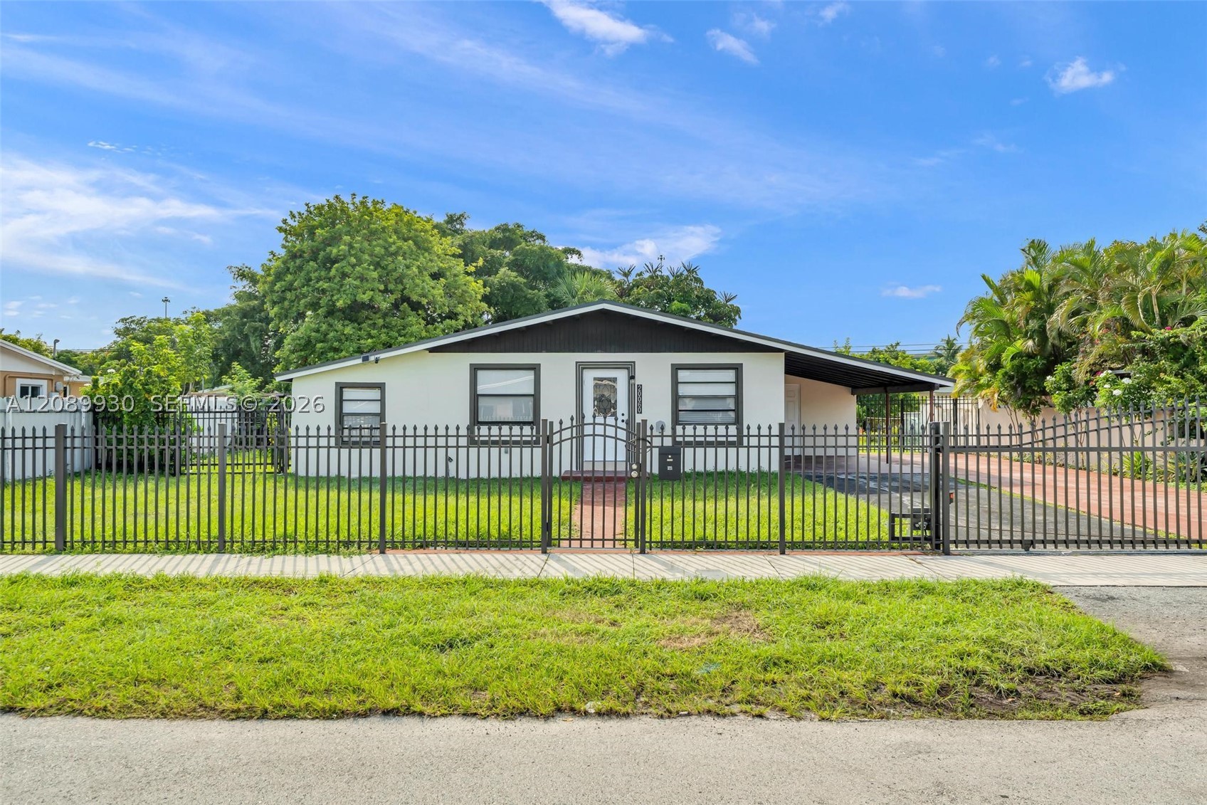 Miami Gardens photo 2