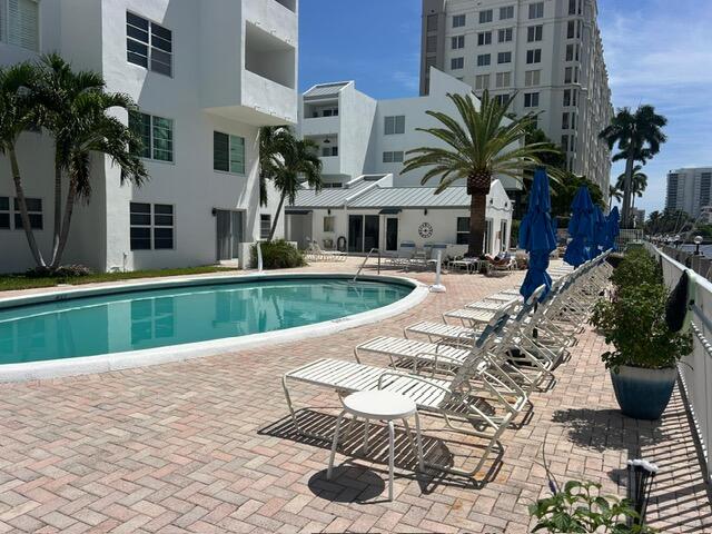 Pompano Beach photo 3