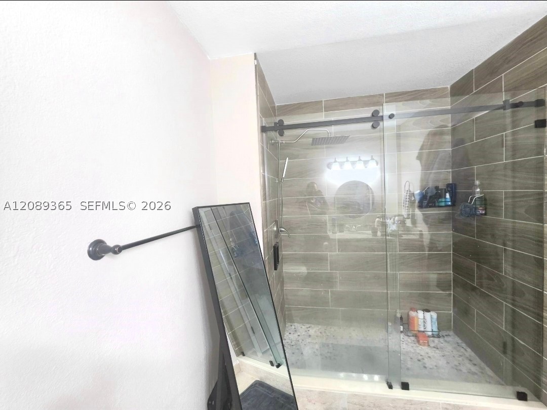 Pembroke Pines photo 4