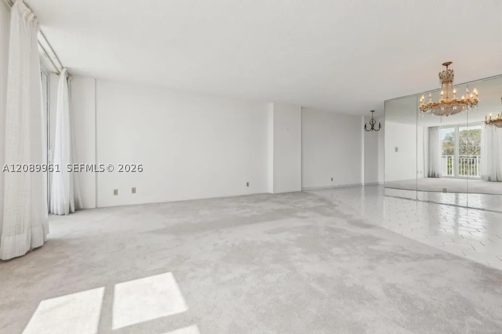 North Miami photo 4