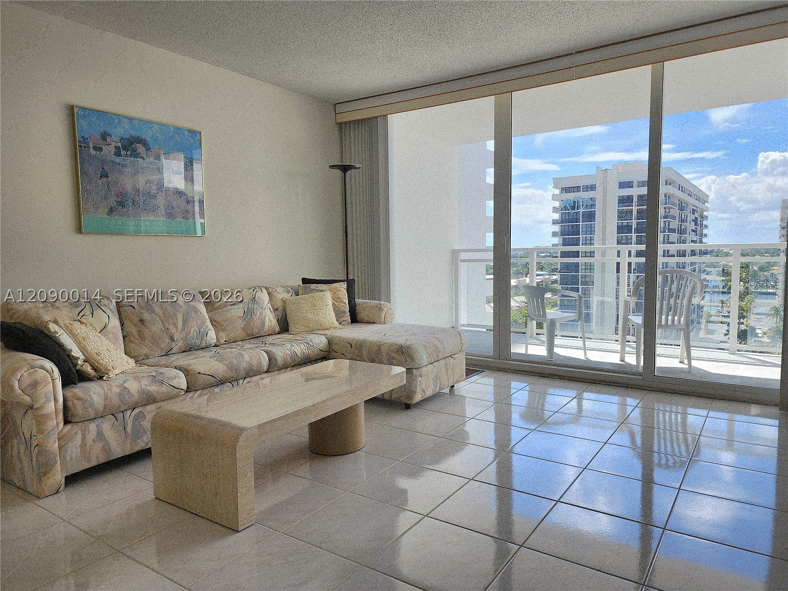 Hallandale Beach photo 4