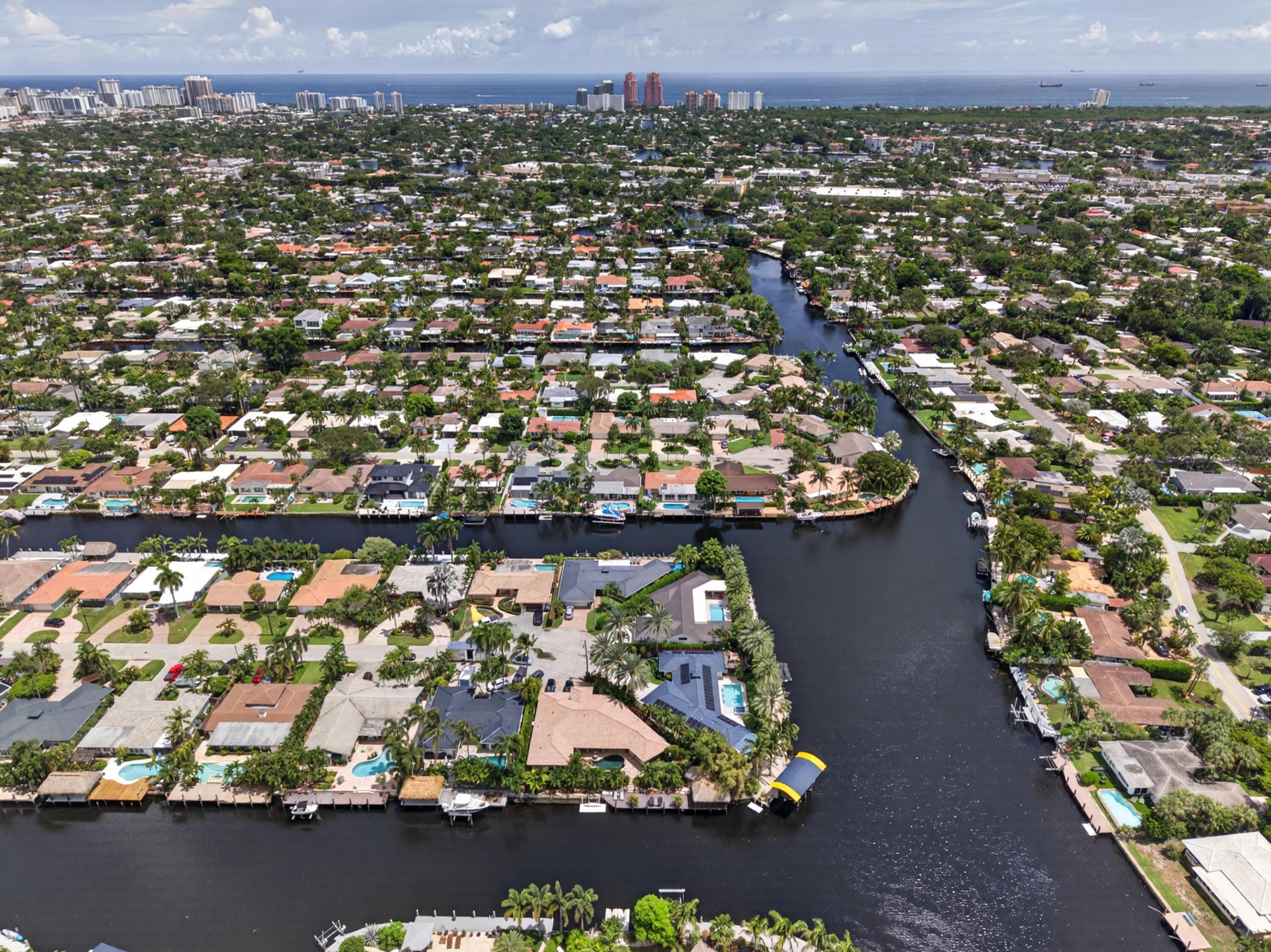 Wilton Manors photo 5