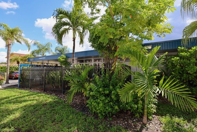Hialeah photo 5