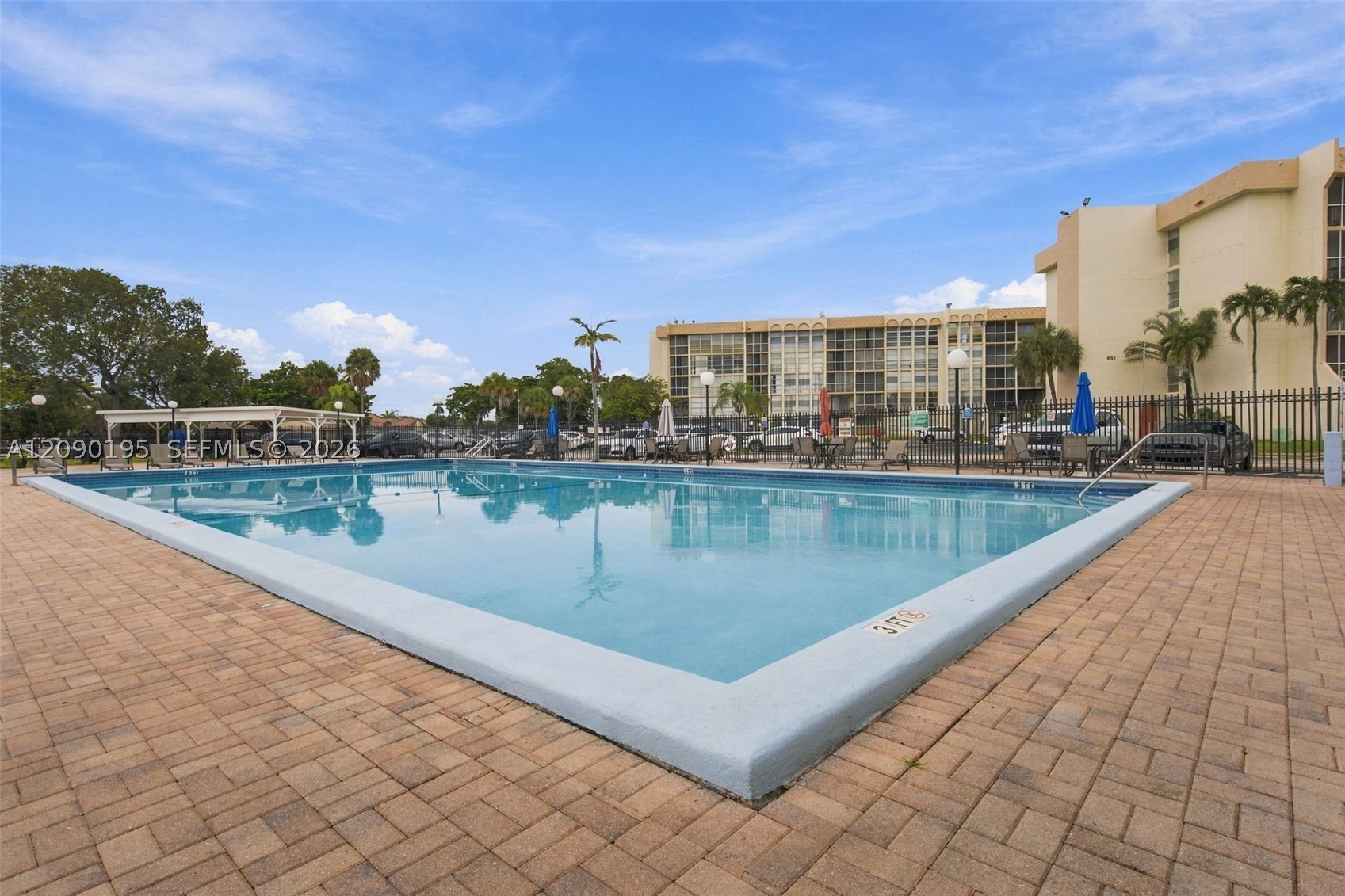 Hallandale Beach photo 3