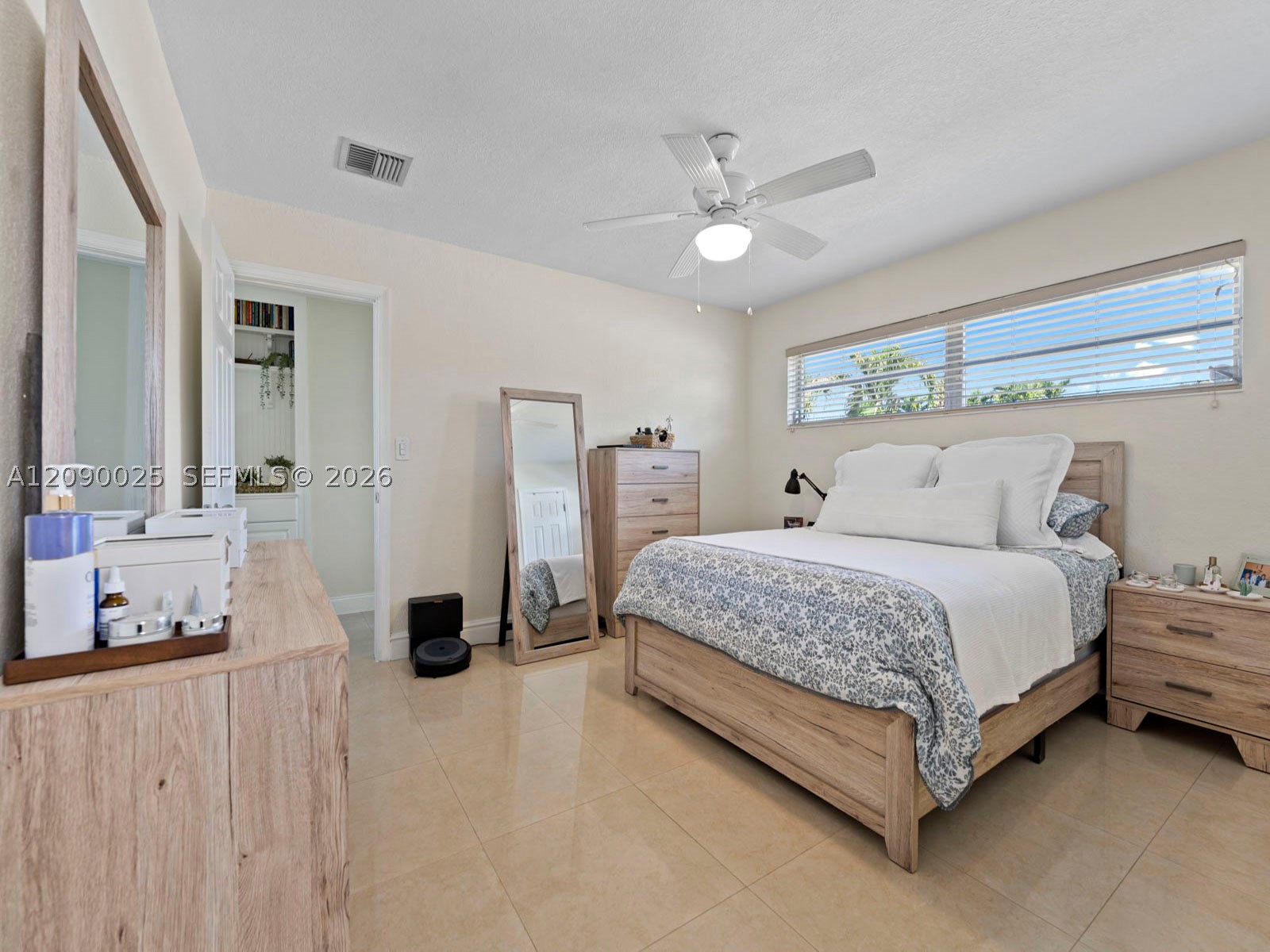 Hialeah photo 5