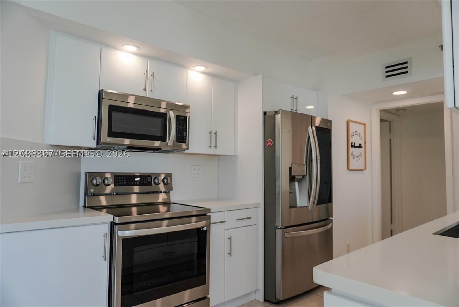 Sunny Isles Beach photo 2