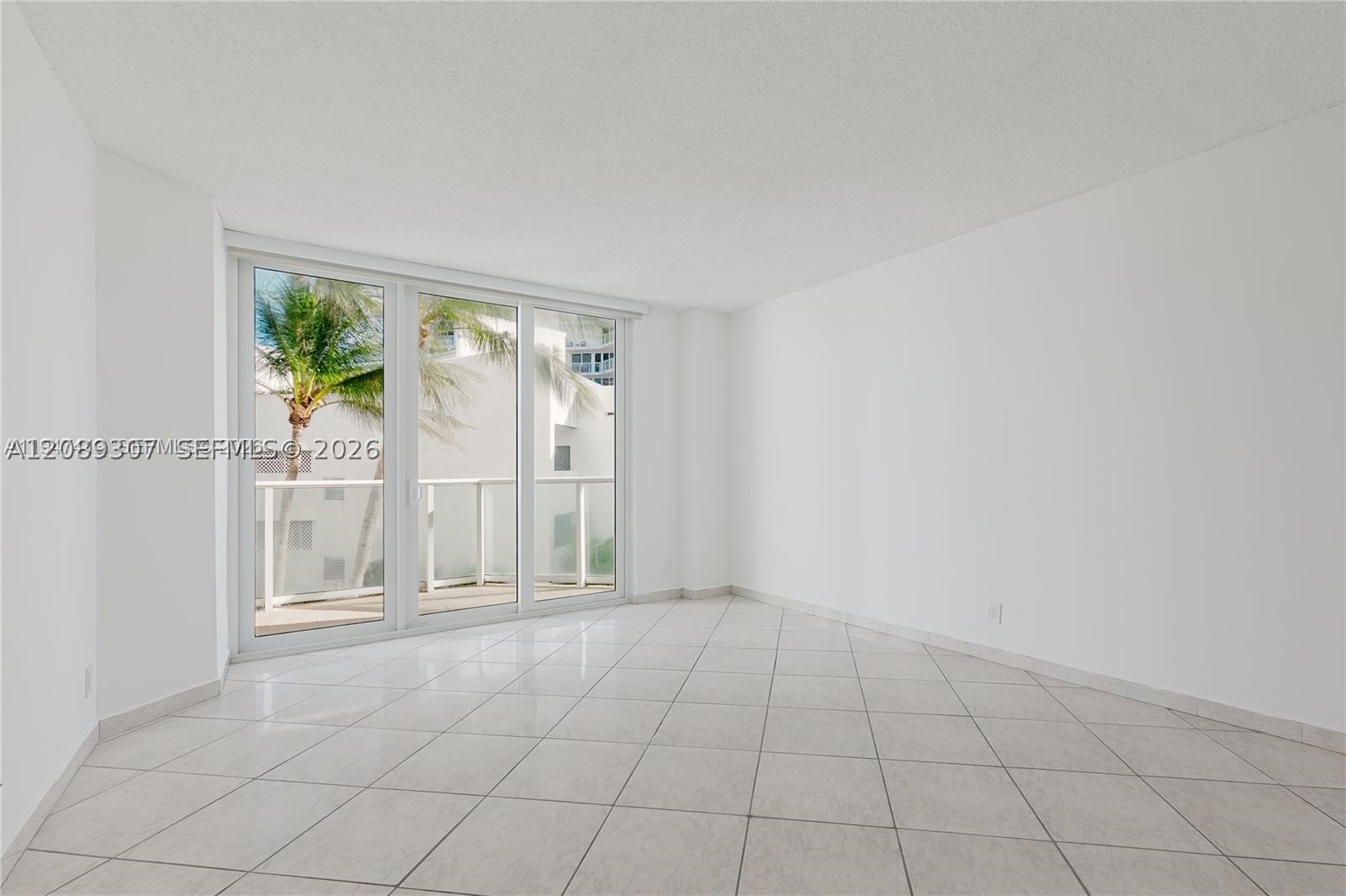 Sunny Isles Beach photo 3