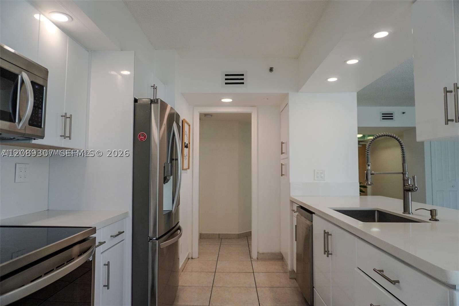 Sunny Isles Beach photo 4