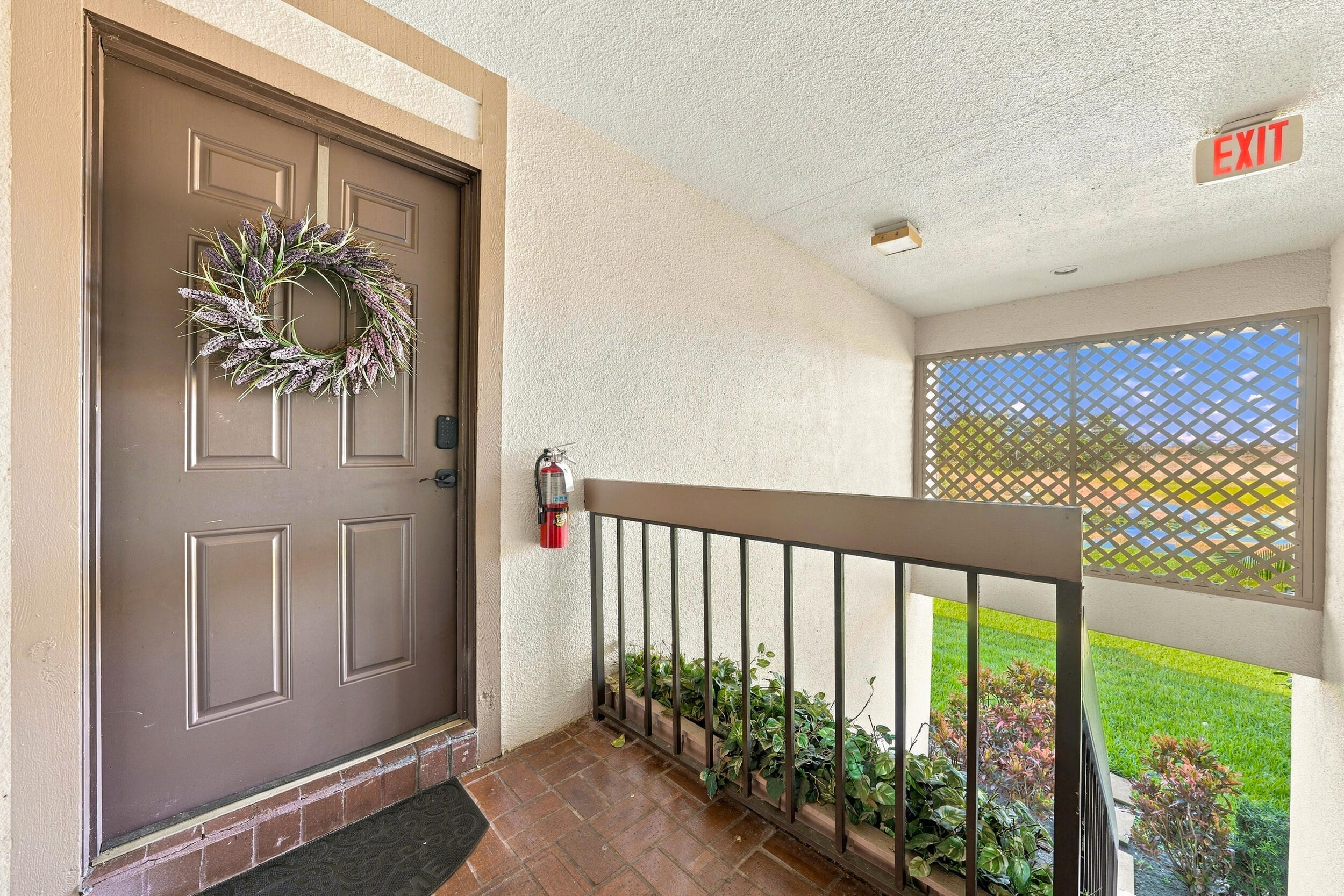 Palm Beach Gardens photo 2