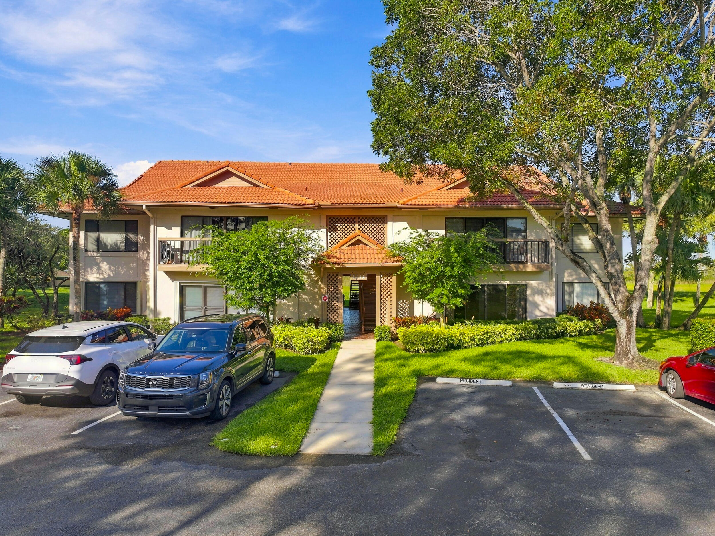 Palm Beach Gardens photo 3