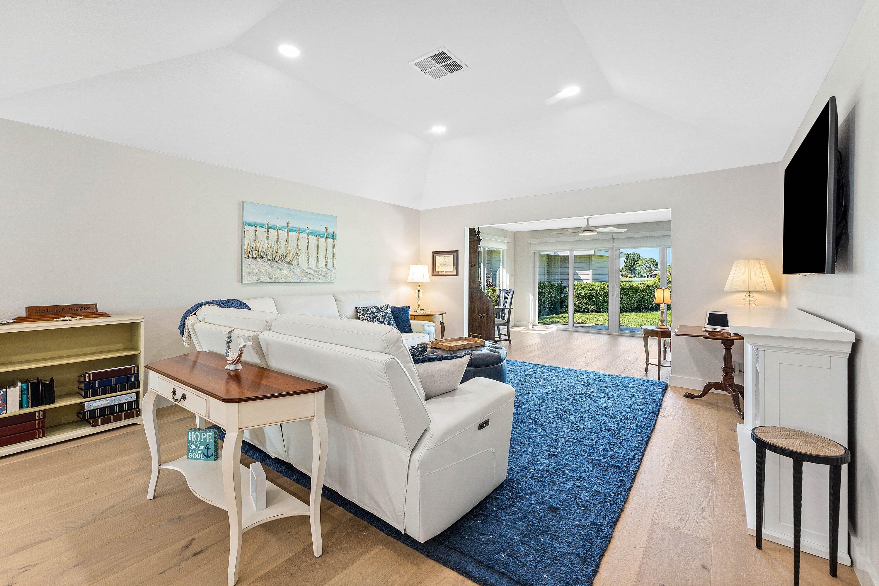 Palm Beach Gardens photo 5