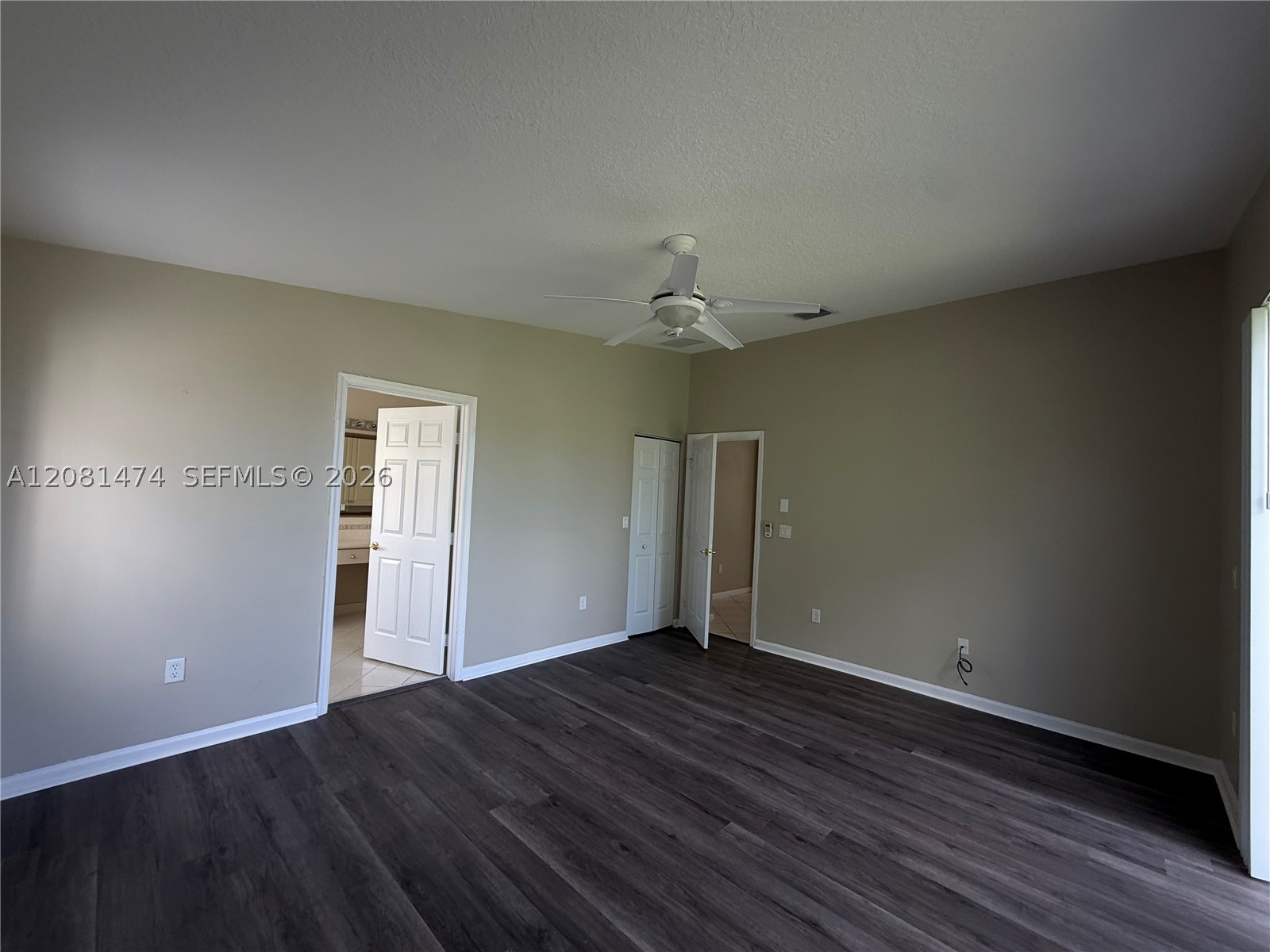 Miramar photo 5