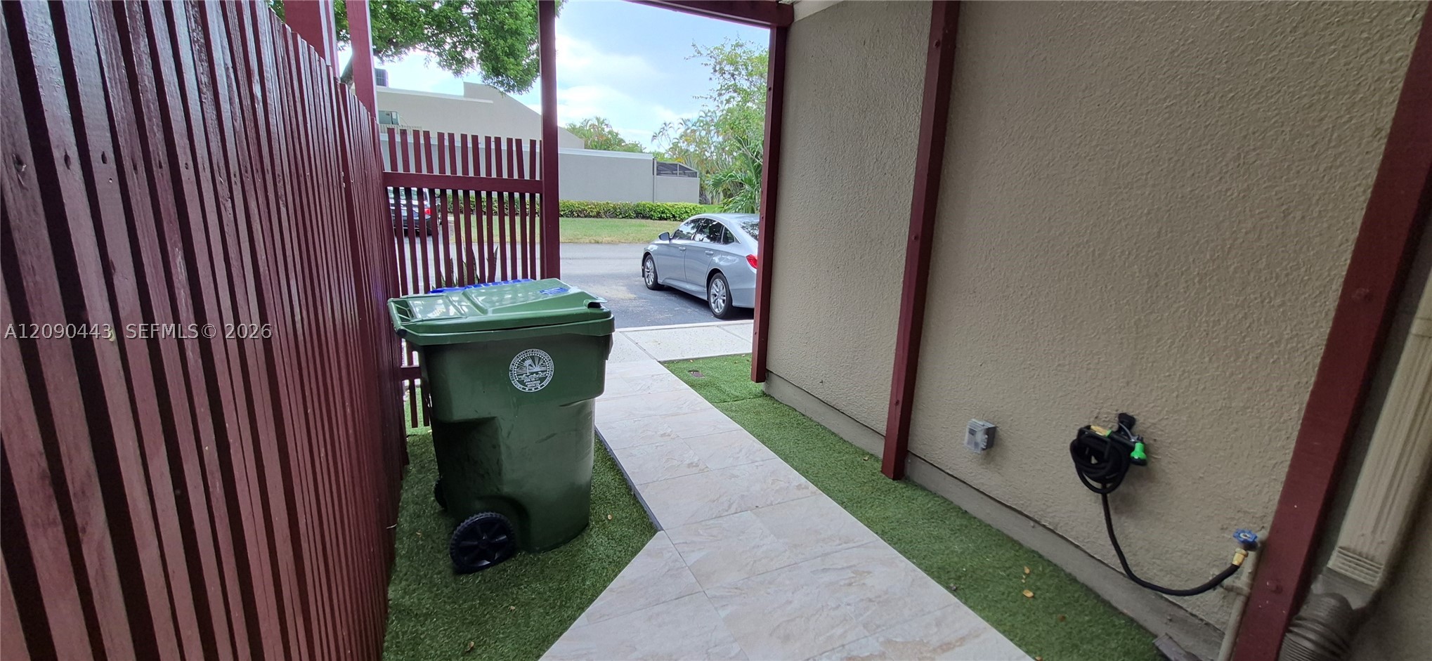 Pembroke Pines photo 3