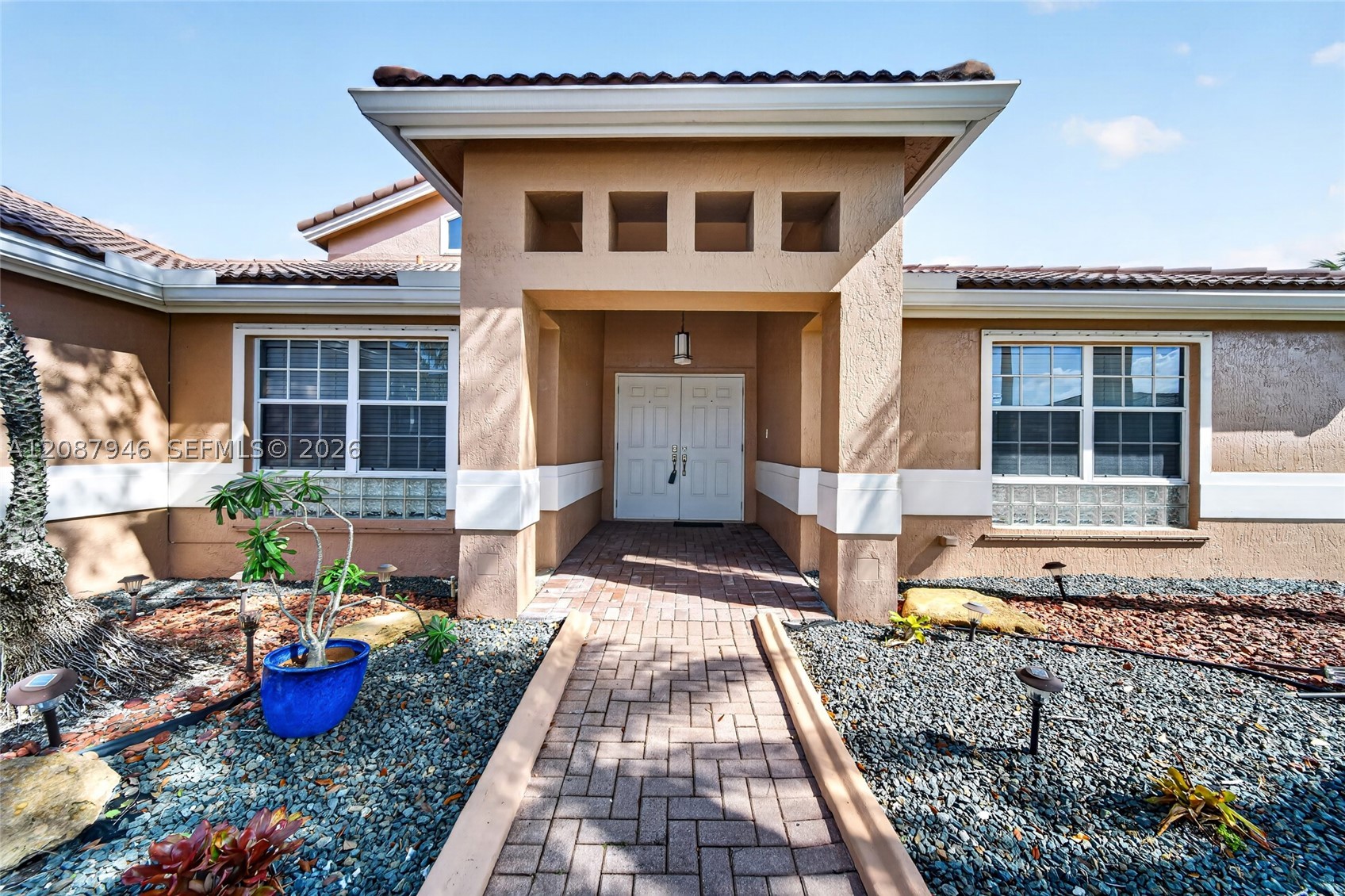 Pembroke Pines photo 5