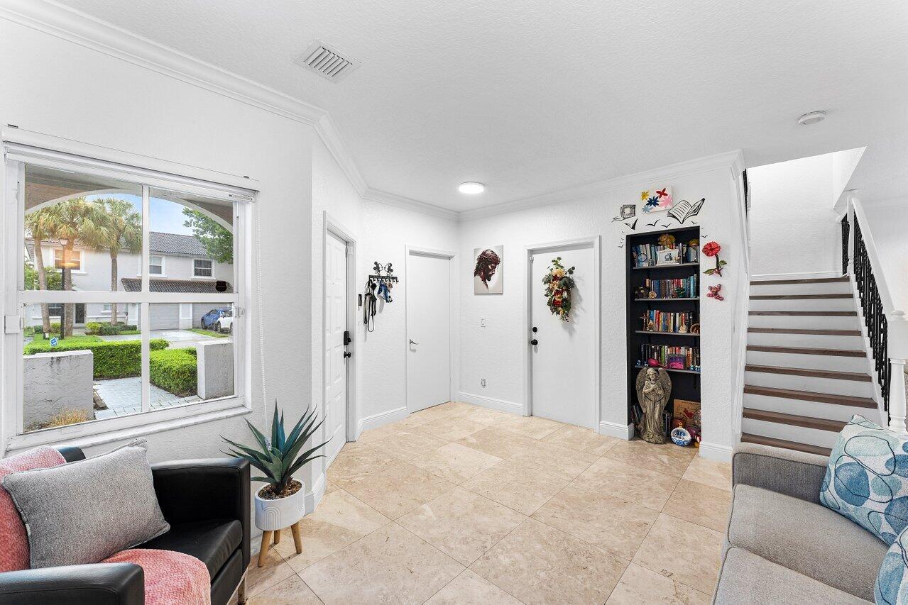 Pembroke Pines photo 5