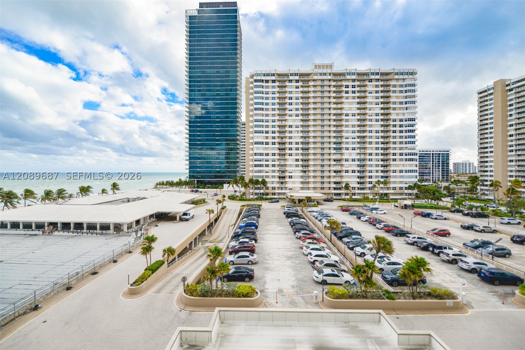 Hallandale Beach photo 2
