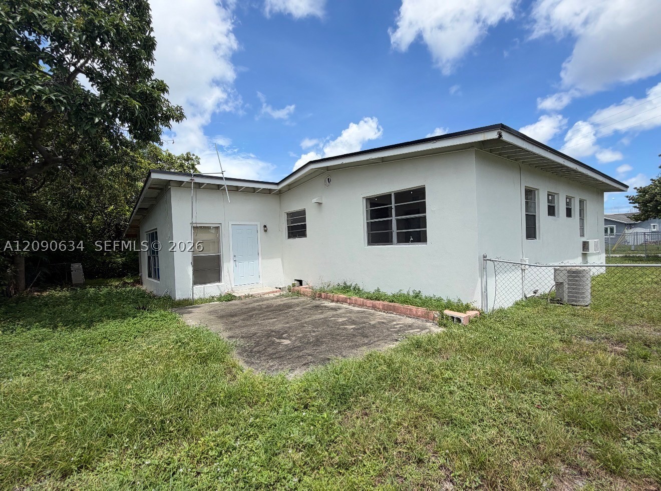 Miami Gardens photo 2