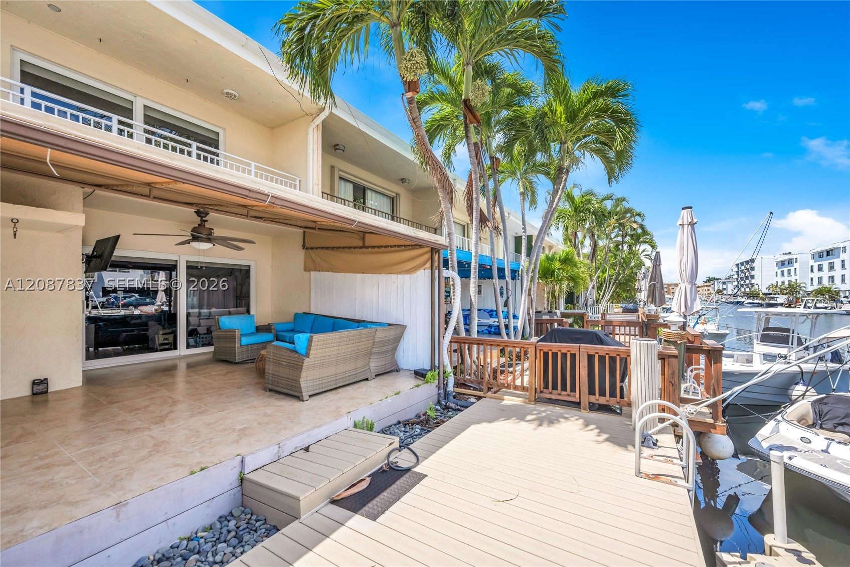 North Miami Beach photo 2