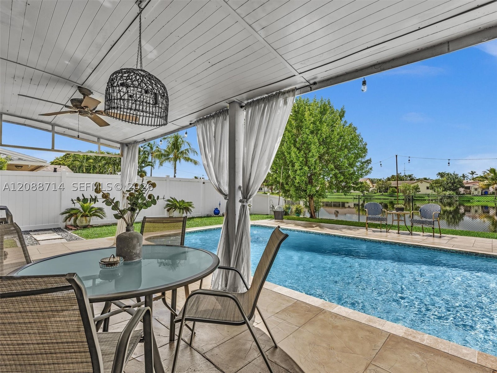 Pembroke Pines photo 3