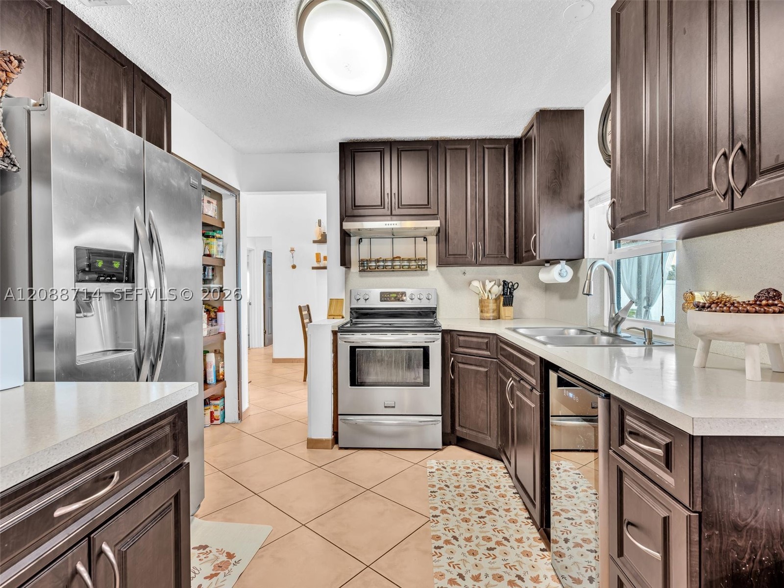 Pembroke Pines photo 5