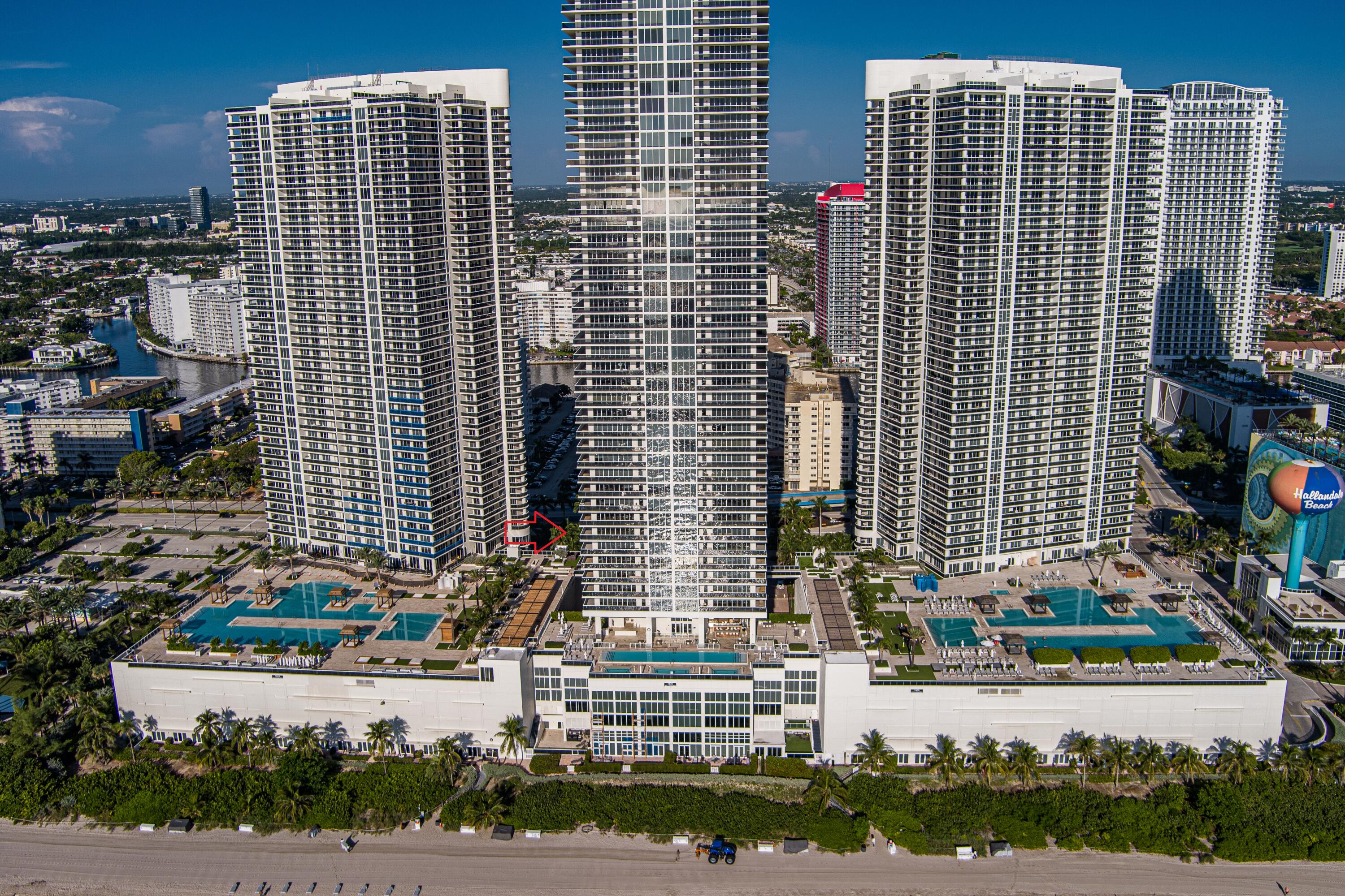 Hallandale Beach photo 5