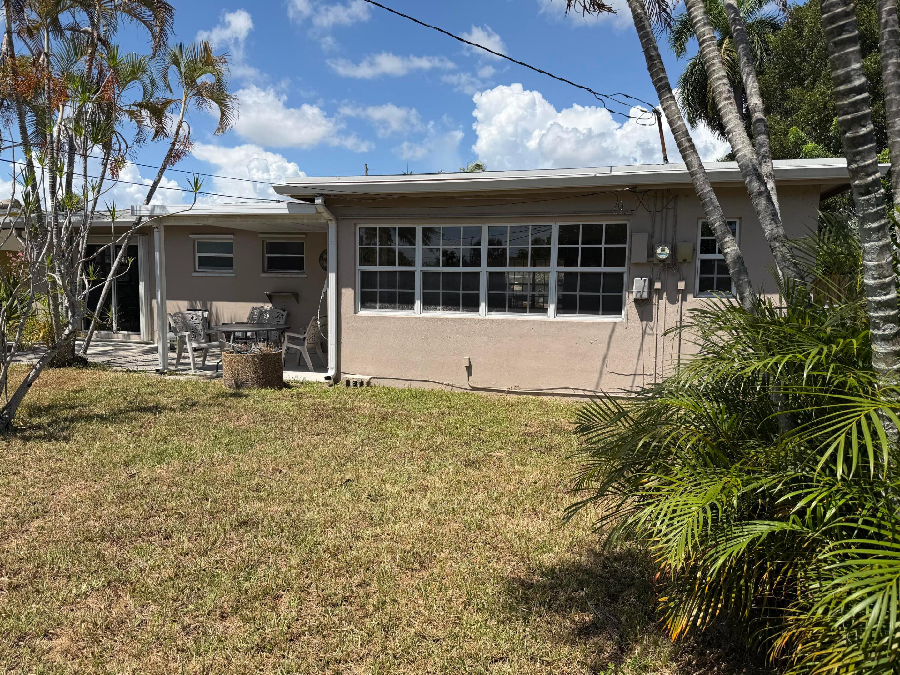 Wilton Manors photo 5