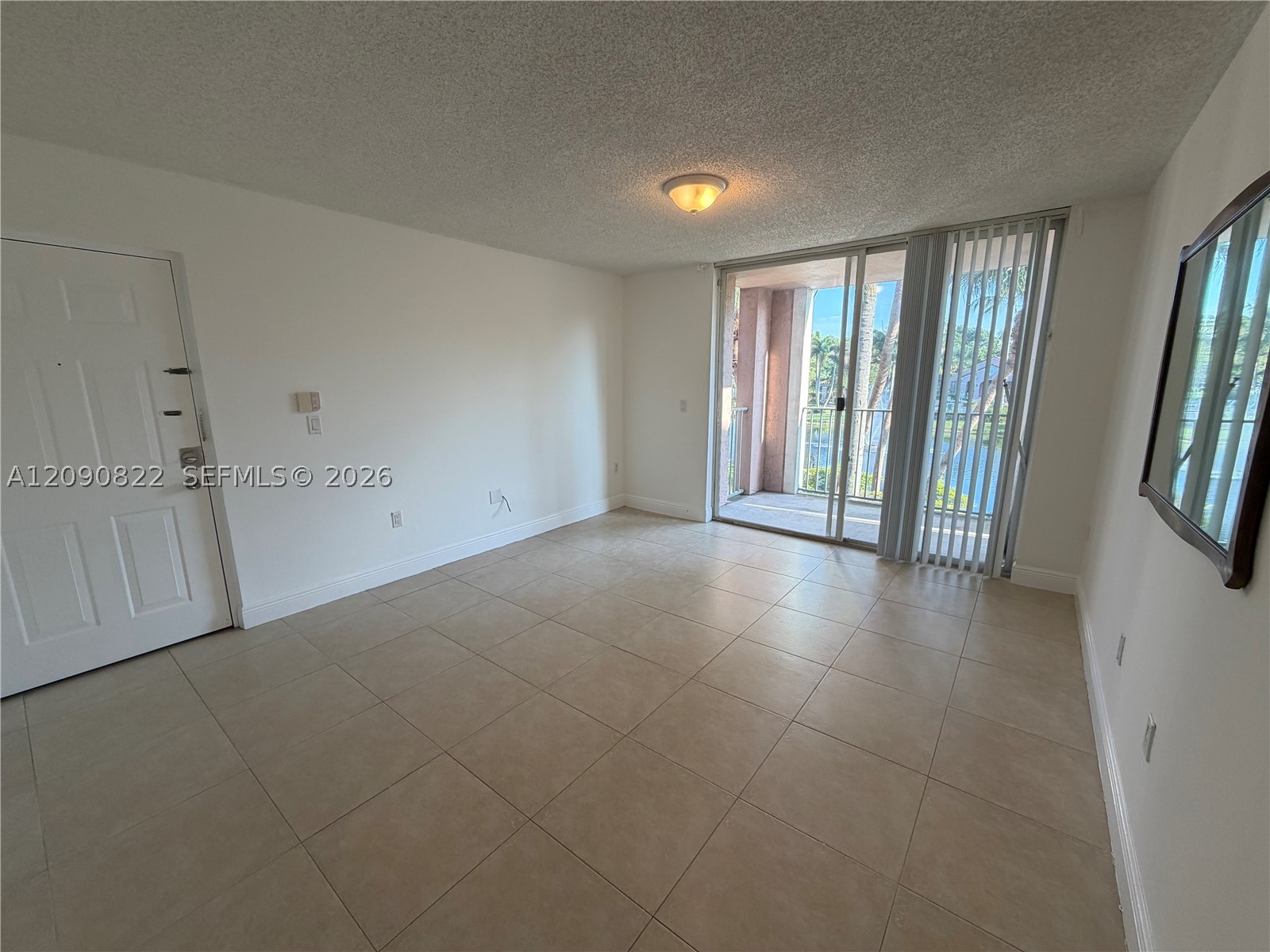 Miramar photo 3