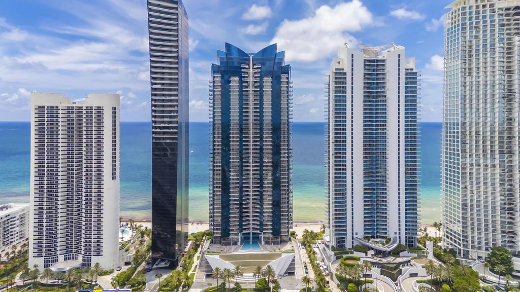 Sunny Isles Beach photo 3