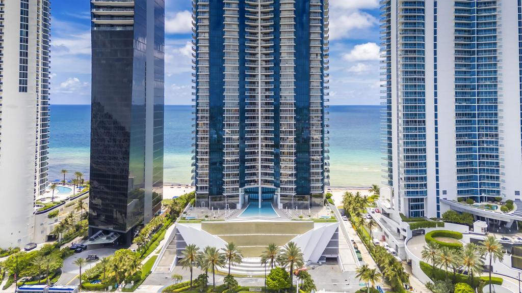 Sunny Isles Beach photo 5