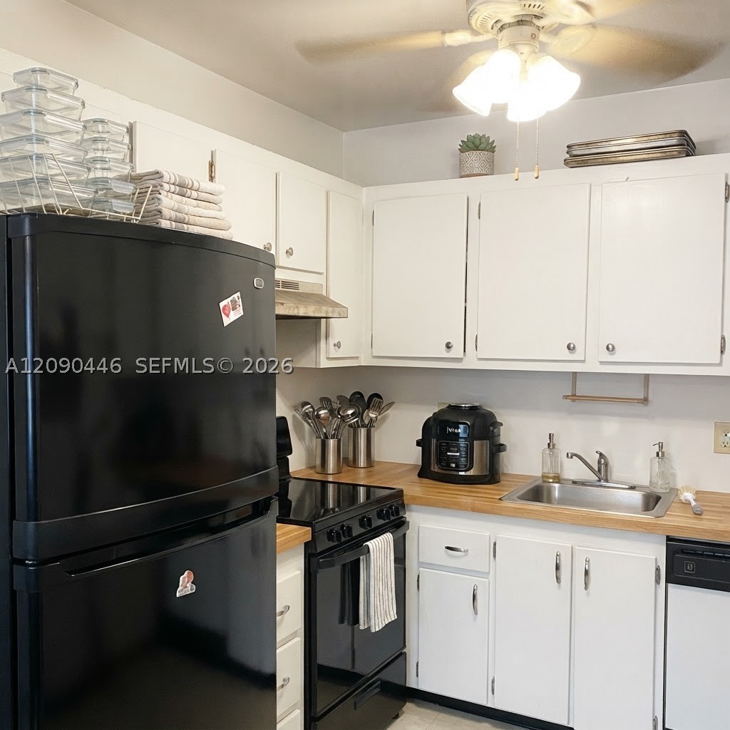 Pembroke Pines photo 3