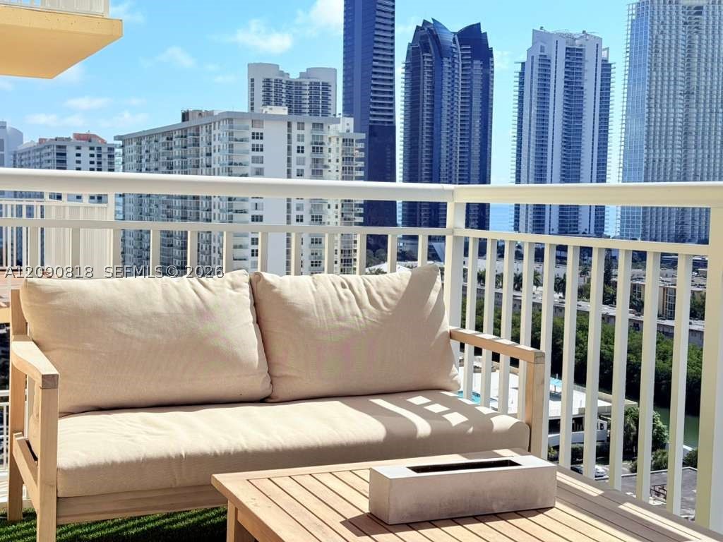 Sunny Isles Beach photo 3