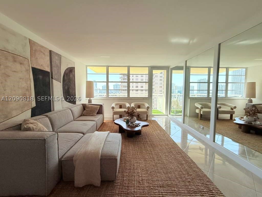 Sunny Isles Beach photo 5