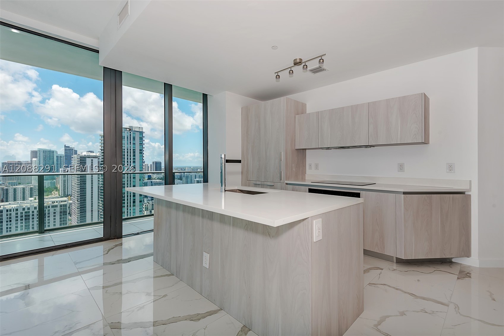 Miami photo 4