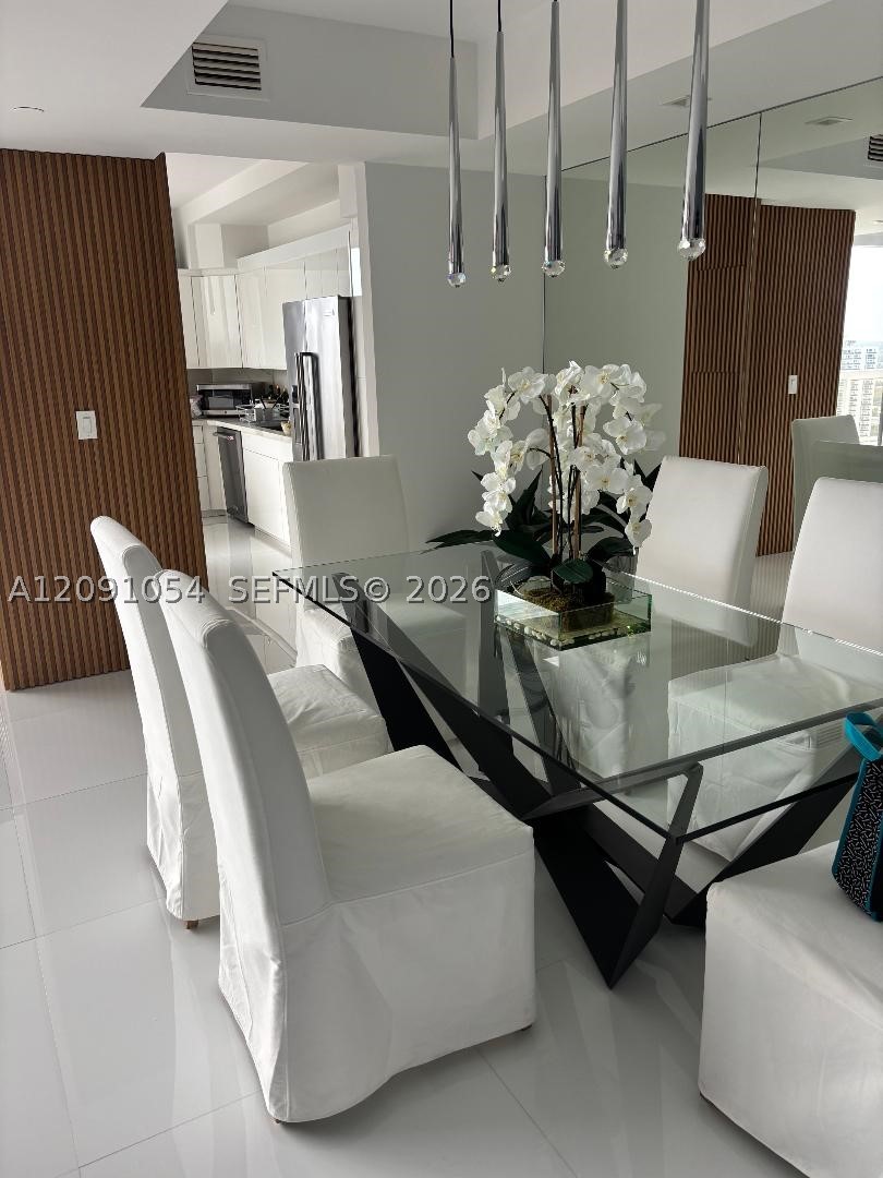 Aventura photo 5