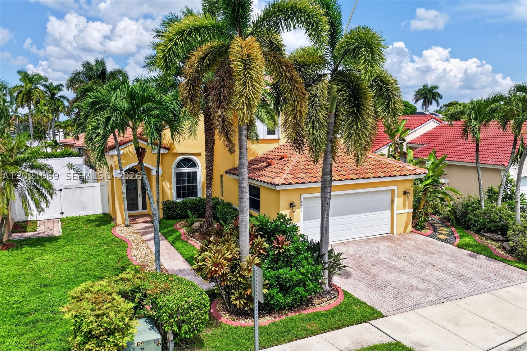 Pembroke Pines photo 3