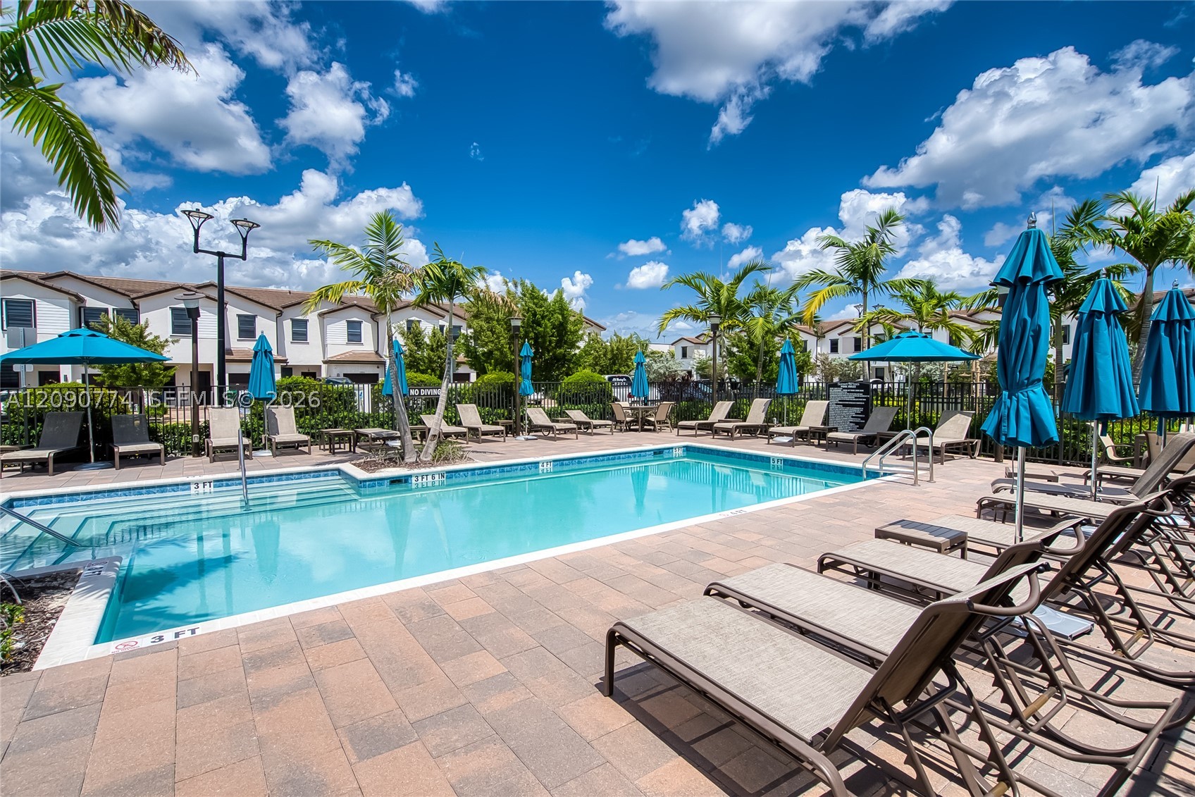 Pembroke Pines photo 3