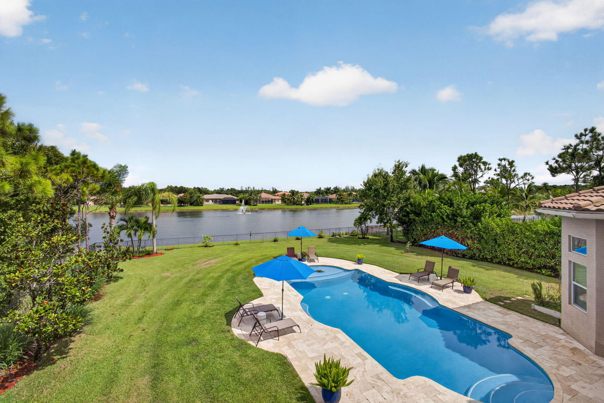 Palm Beach Gardens photo 3