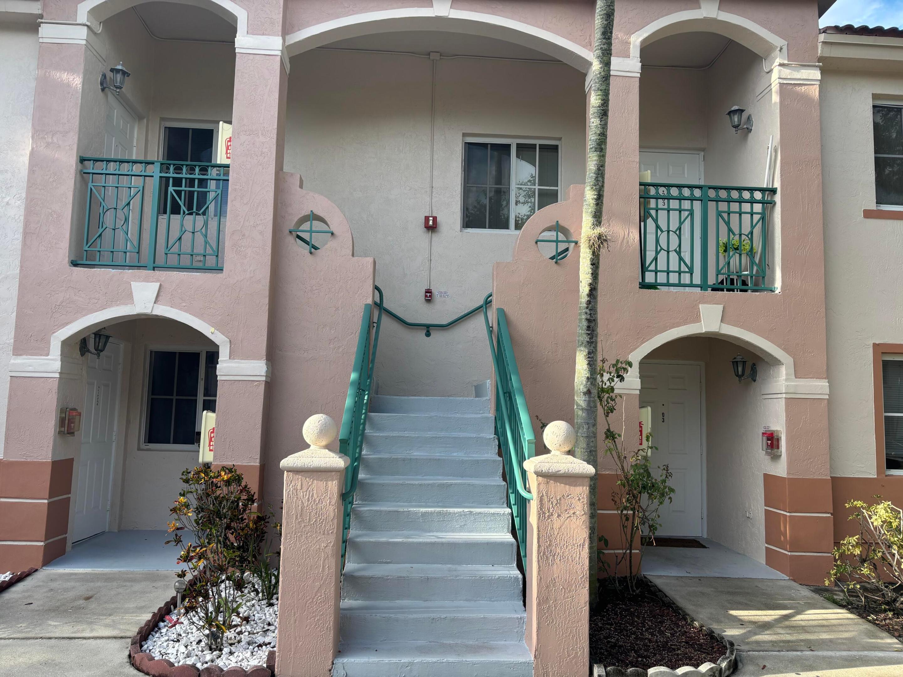 Pembroke Pines photo 3