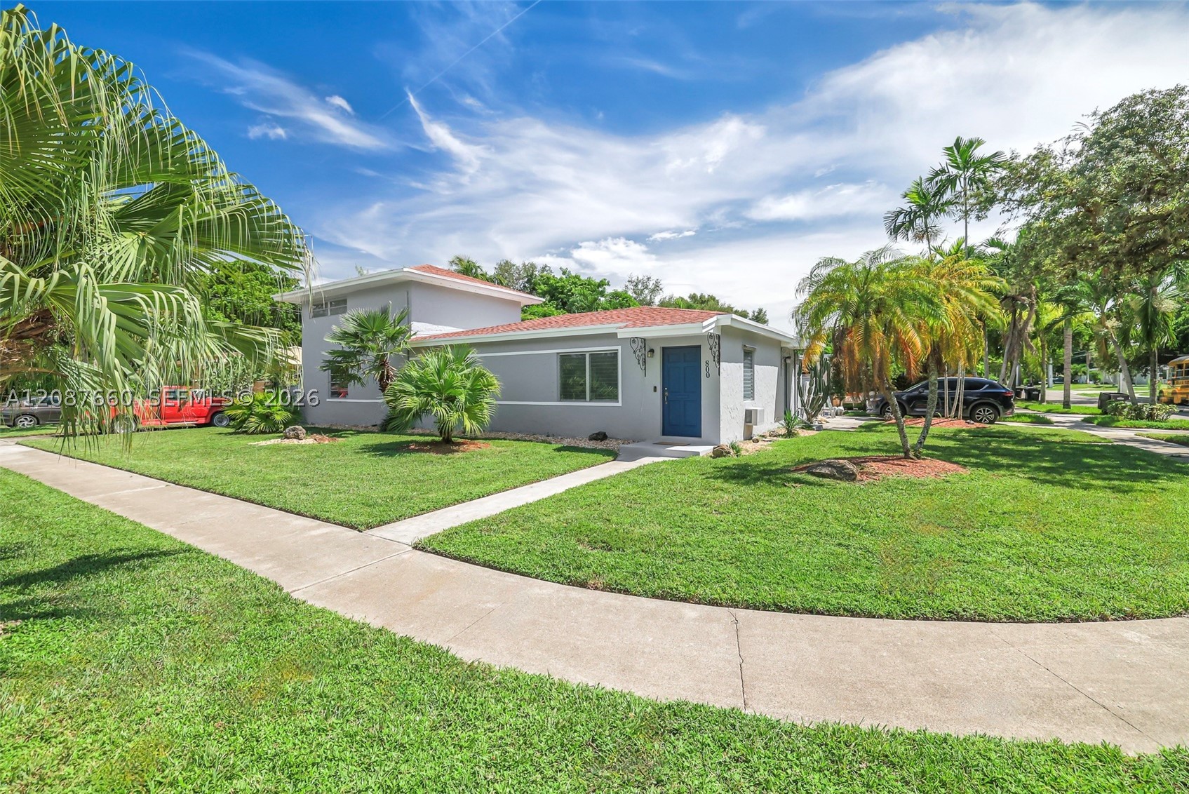 North Miami photo 2