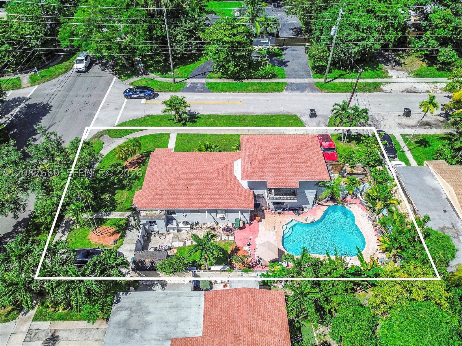 North Miami photo 4