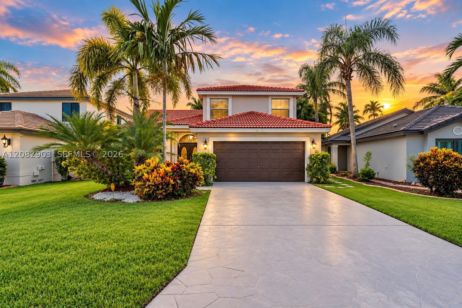 Pembroke Pines photo 2