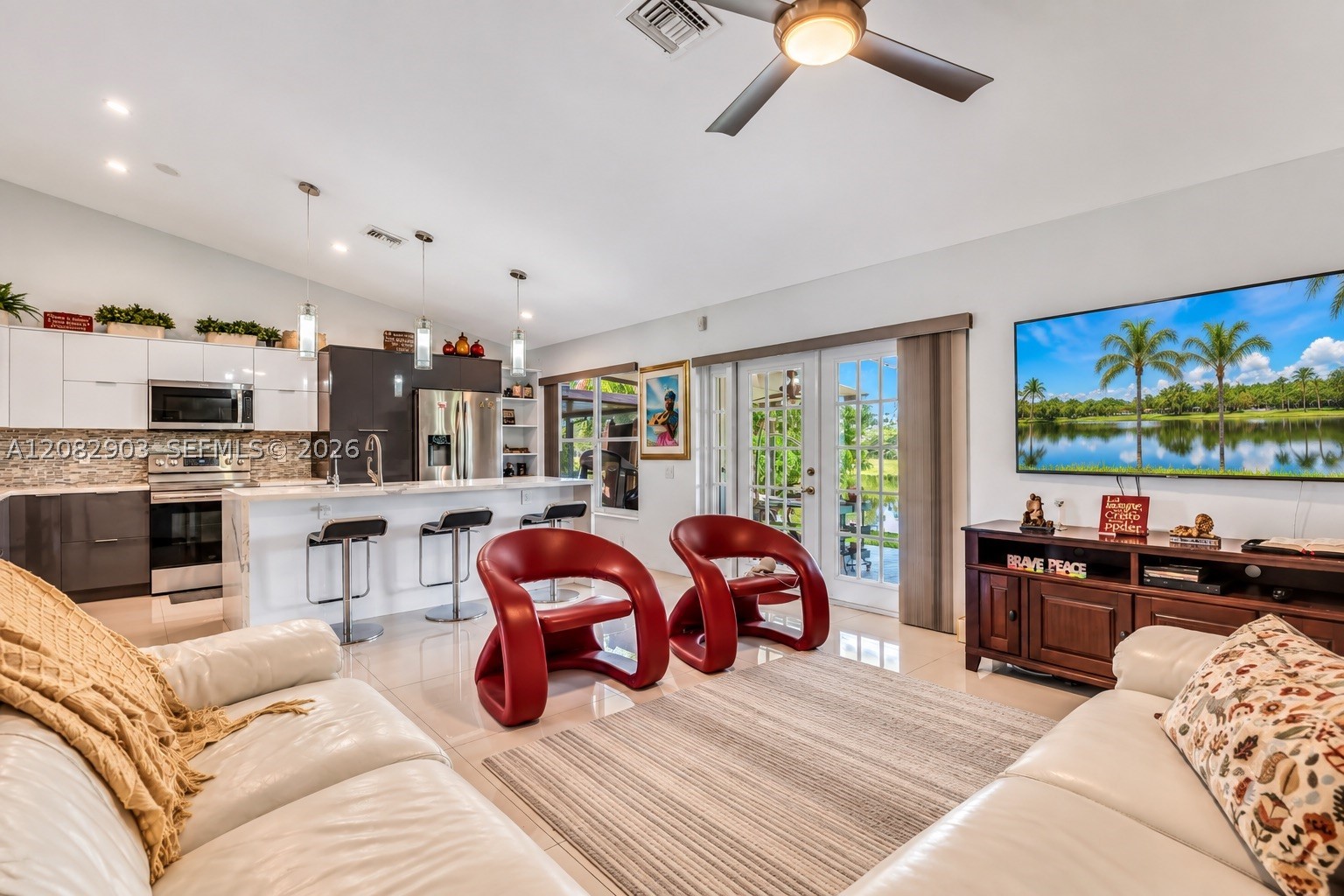 Pembroke Pines photo 4