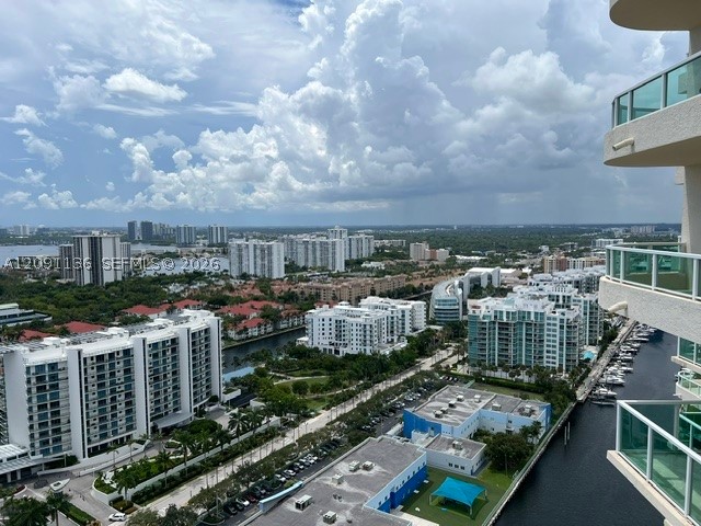 Aventura photo 5