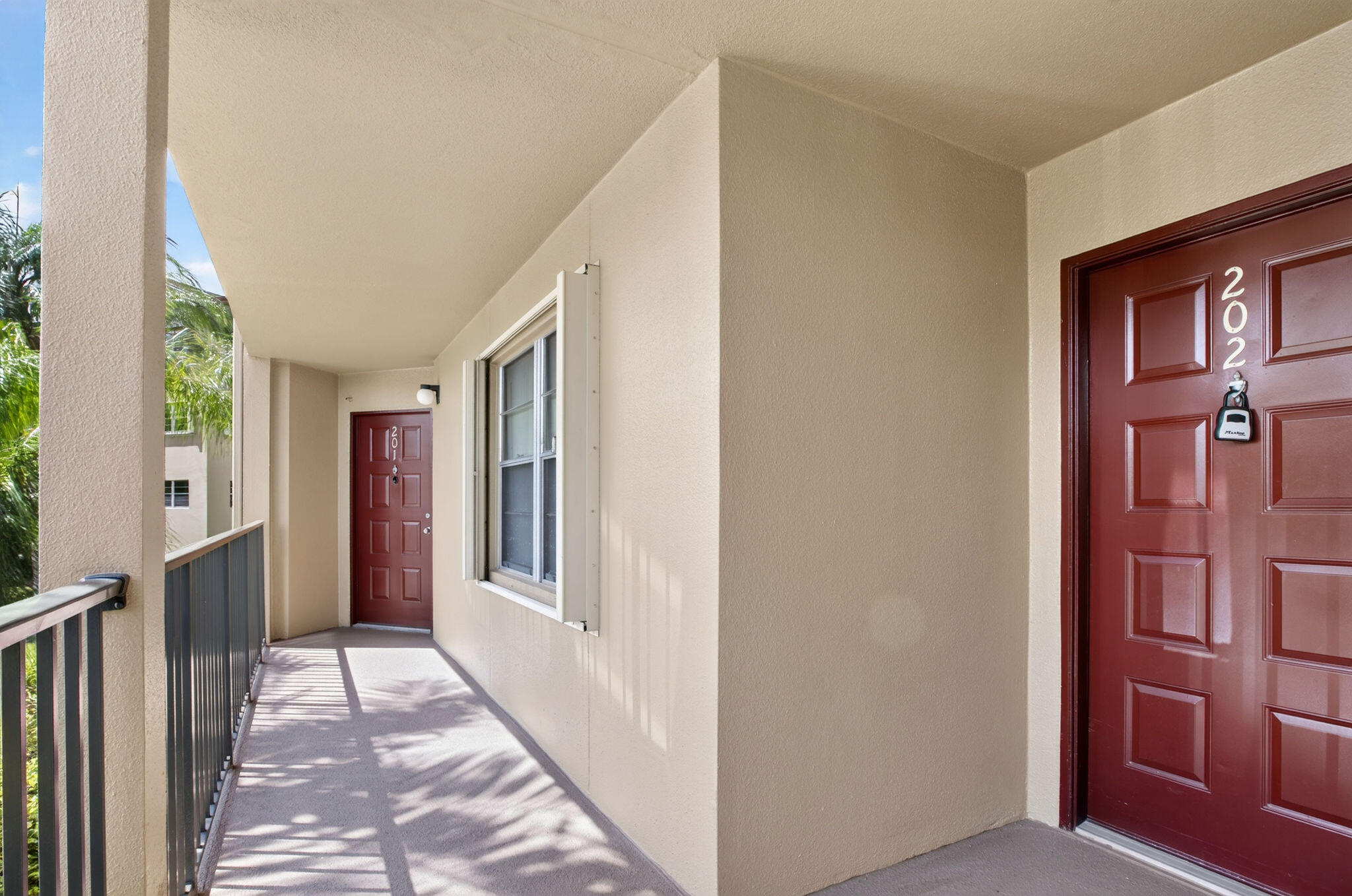 Pembroke Pines photo 4