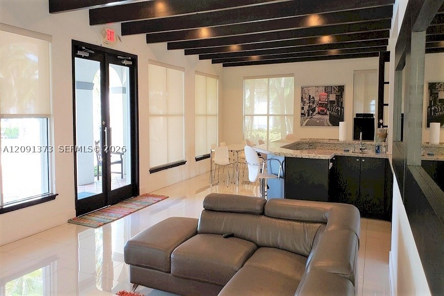 Doral photo 3