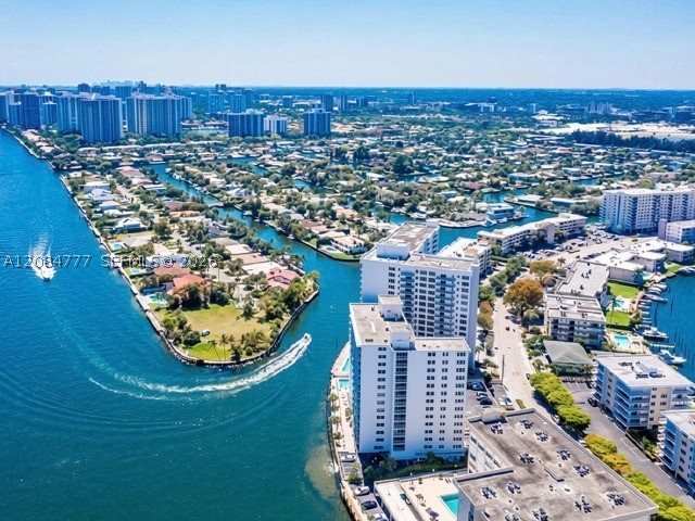 Hallandale Beach photo 3