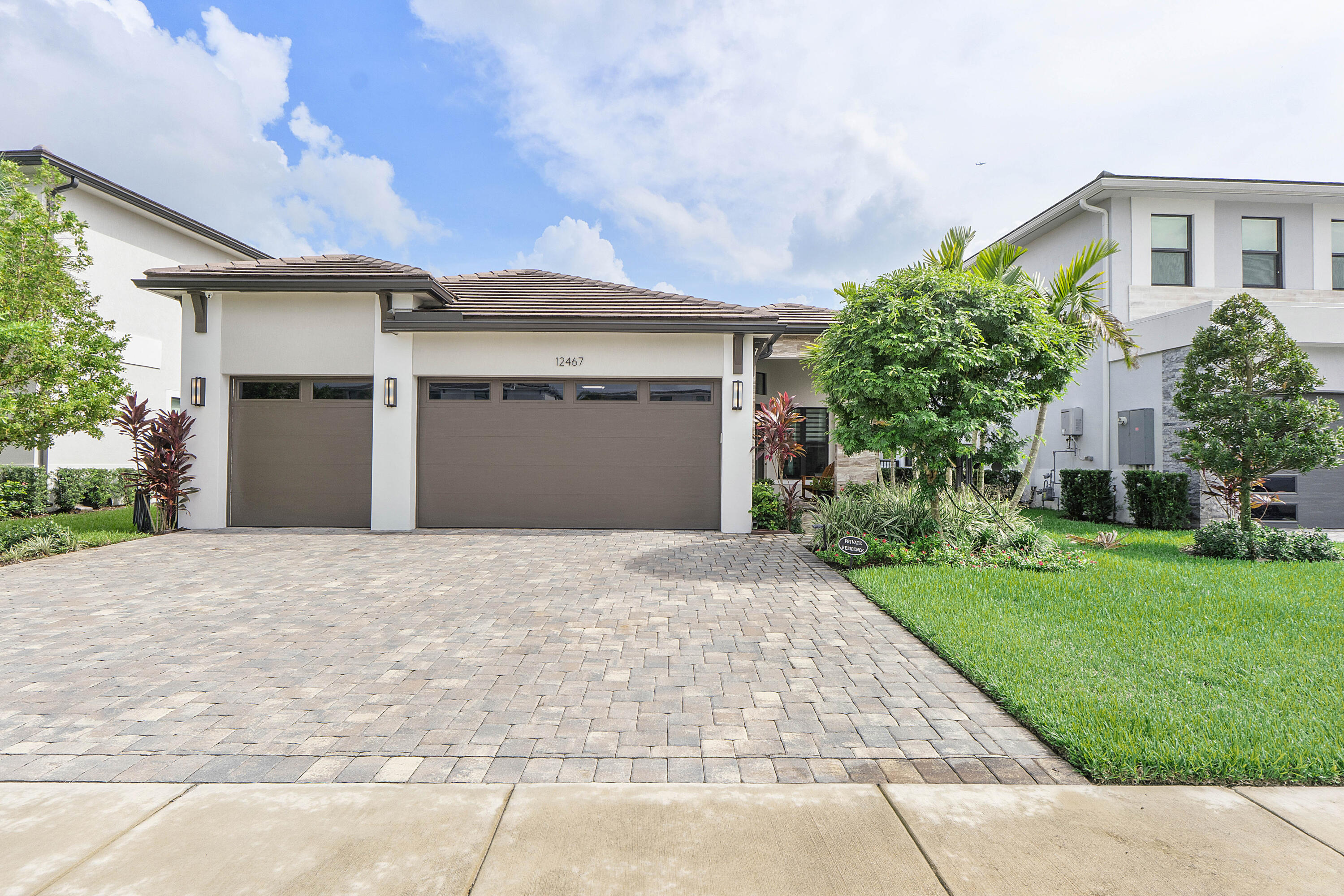 Palm Beach Gardens photo 3