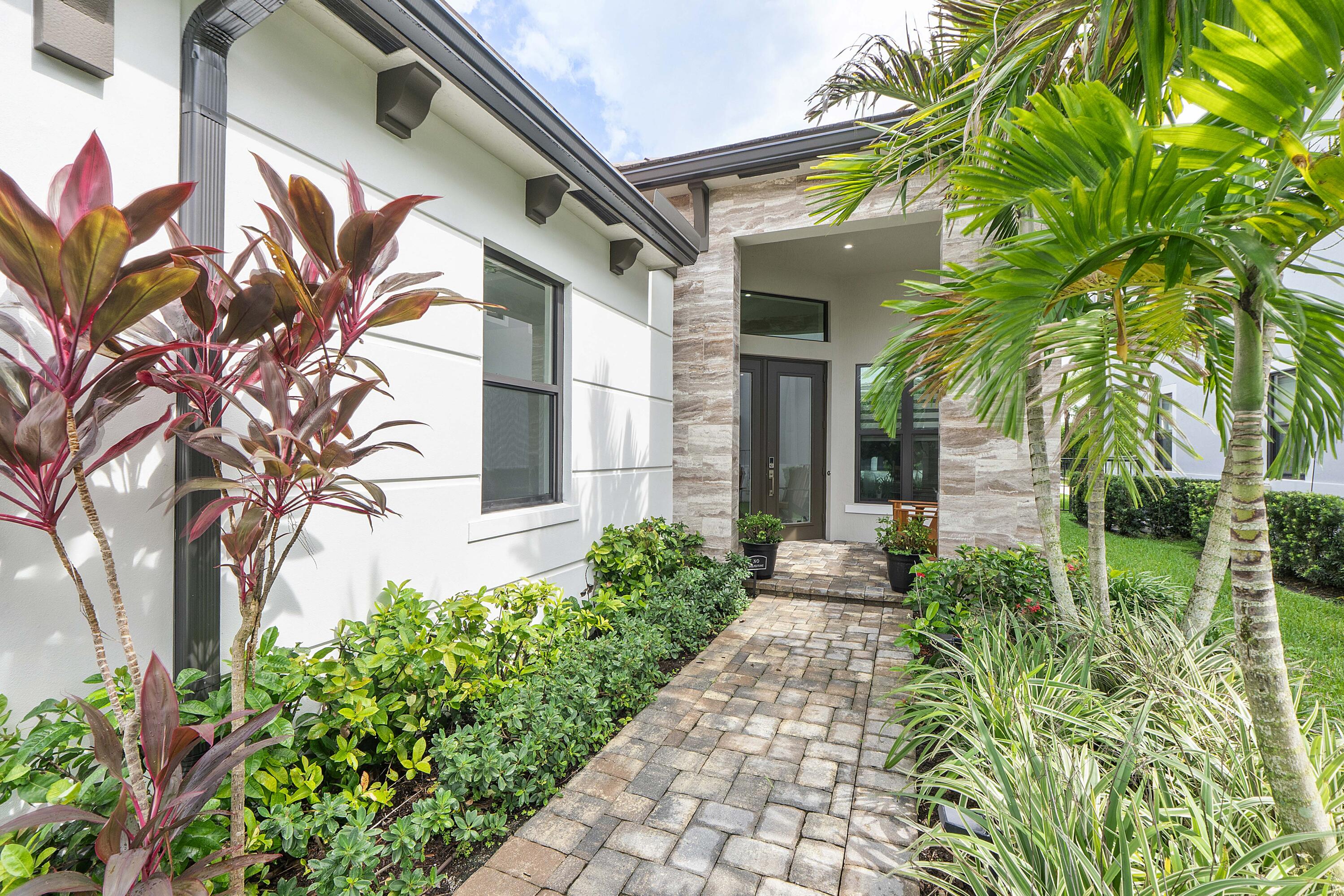 Palm Beach Gardens photo 4